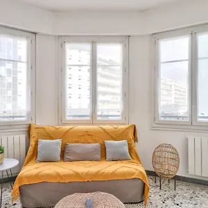  Apartment L29 Lenval At 1min Walk To Sea Front Ac Balcony