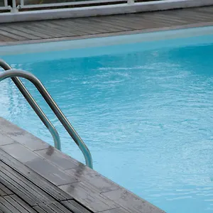  Apartment With Swimming Pool 80 Meters Near The